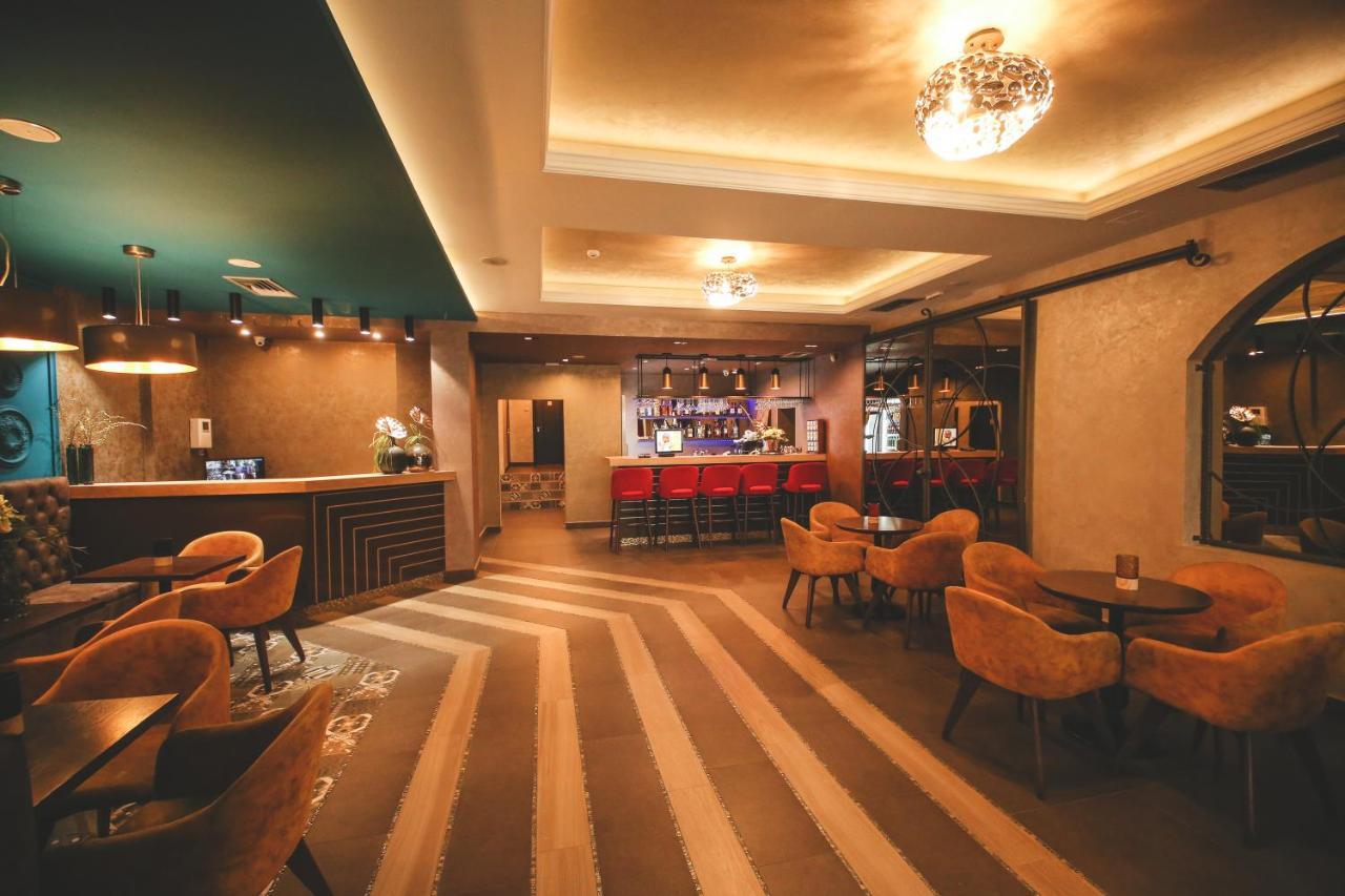 Hotel Bajadera Lux Belgrad Exterior foto